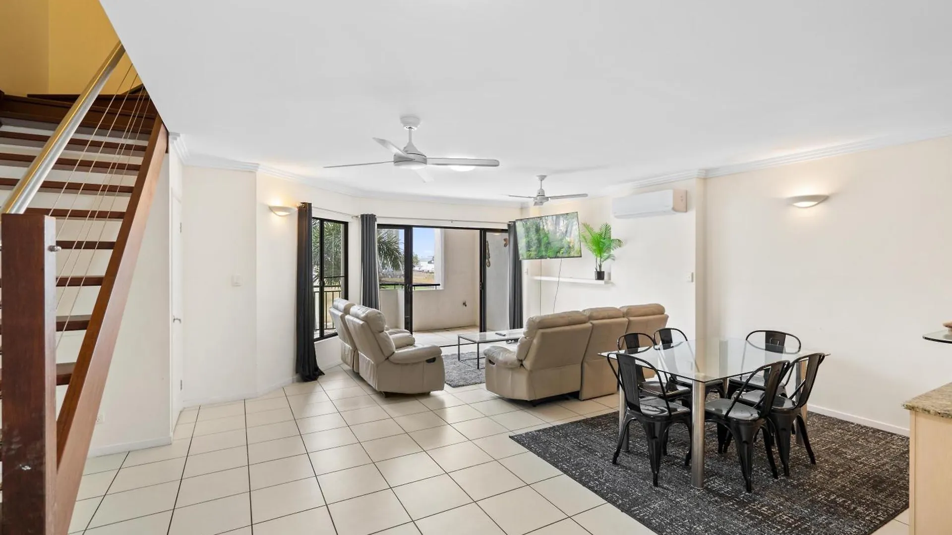 **** Aparthotel Cairns City Apartments Australia