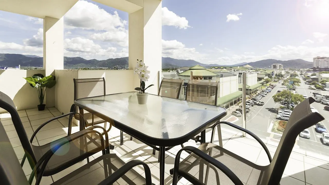 Cairns City Apartments Aparthotel